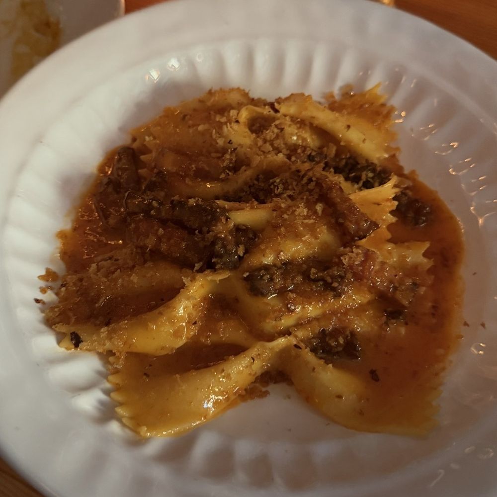 I Cavallini - farfallone - Italian Near Me - Brooklyn, New York I Cavallini - farfallone - Italian Near Me - Brooklyn, New York