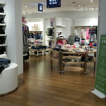 Gap - Men's Clothing Near Me - Livingston, New Jersey Gap - Men's Clothing Near Me - Livingston, New Jersey