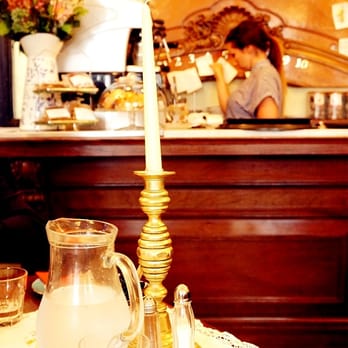 The Tea Rooms - The waitress is nice - Tea Rooms Near Me - Glasgow, GLG