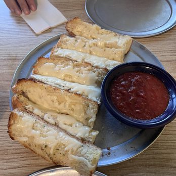 Paparazzi Pizza - Cheesy garlic bread - Pizza Near Me - Carrollton, Texas