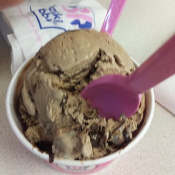 Baskin-Robbins - Chocolate resolution - Desserts Near Me - Los Angeles, California Baskin-Robbins - Chocolate resolution - Desserts Near Me - Los Angeles, California