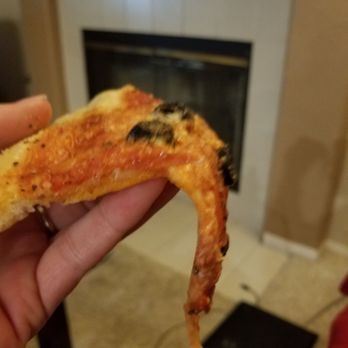 Gianni's Pizza - THIS IS NOT PIZZA .......ICK - Pizza Near Me - Oceanside, California