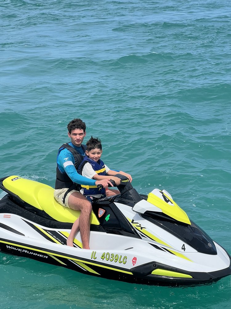 JET SKI CHICAGO Updated October 2024 24 Photos & 33 Reviews 1600