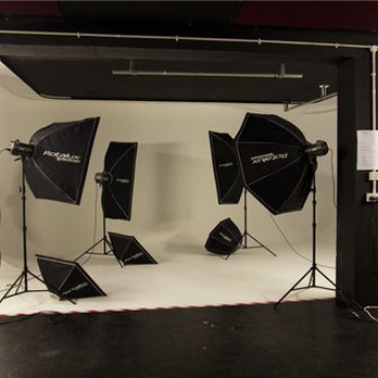 Werks Central - Well Equipped Photo Studio - Performing Arts Near Me - Brighton, BNH Werks Central - Well Equipped Photo Studio - Performing Arts Near Me - Brighton, BNH