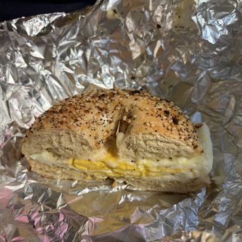 507 Country Store - Egg & Cheese on an Everything Bagel - Convenience Stores Near Me - Tafton, Pennsylvania