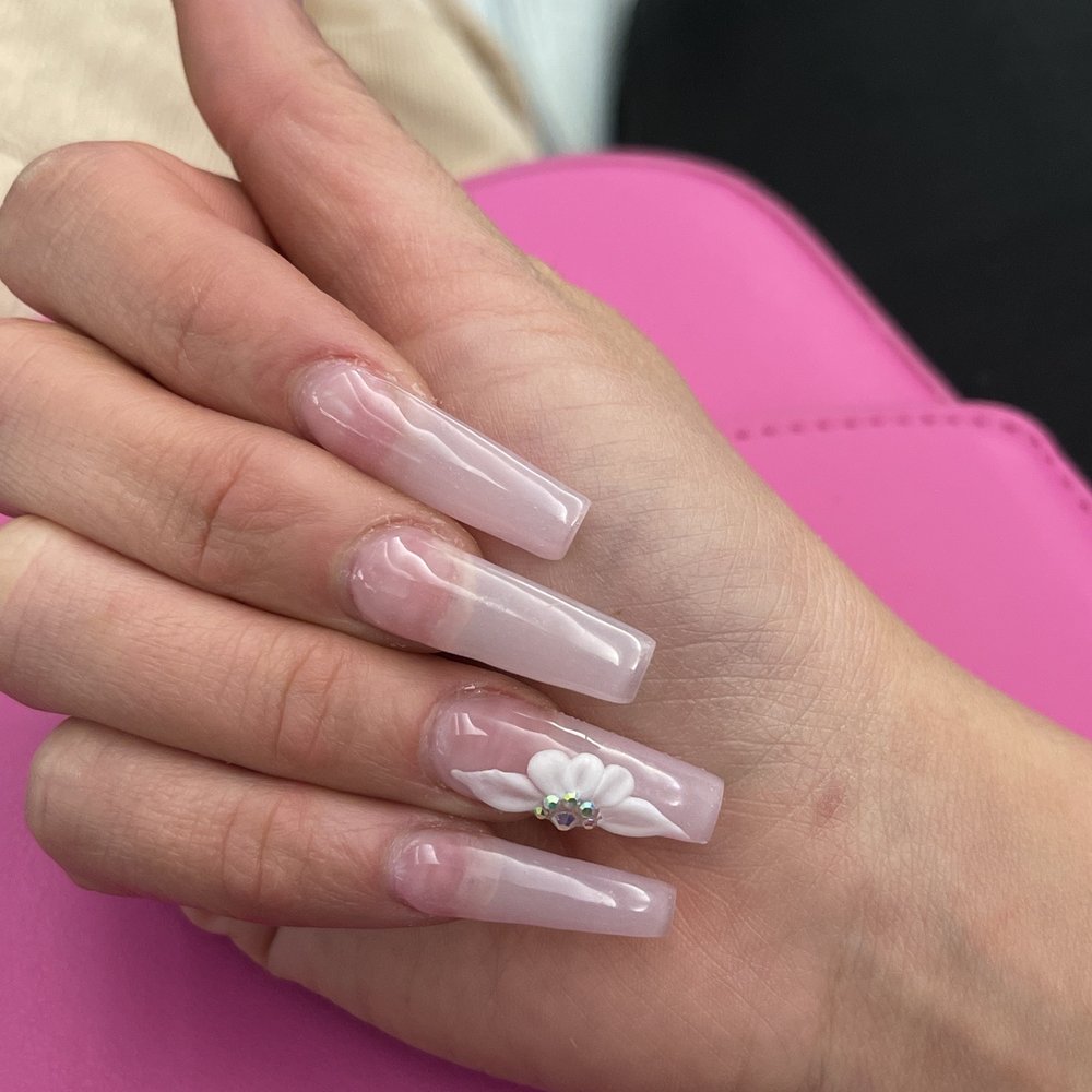 Classy Nail Polish - Nail - Nail Technicians Near Me - La Habra, California