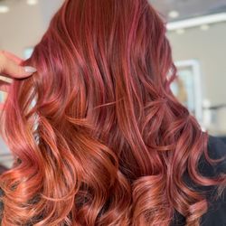 Thomas West Salon