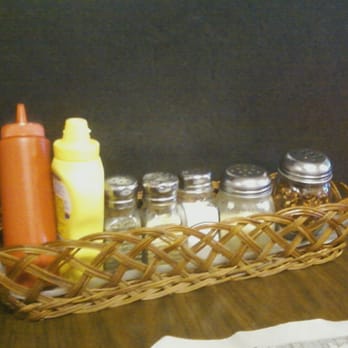 Gino's Pizza & Ranch House - Pizza Near Me - Bloomfield, Connecticut Gino's Pizza & Ranch House - Pizza Near Me - Bloomfield, Connecticut