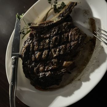 Eden On Brand - Delicious Steak - New American Near Me - Glendale, California Eden On Brand - Delicious Steak - New American Near Me - Glendale, California