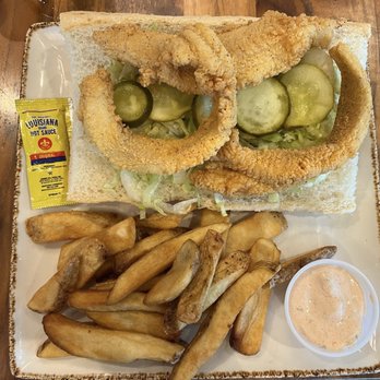 Mondo - Catfish Poboy - American Near Me - Kenner, Louisiana