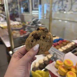 Dozen Chocolate Chip Cookies