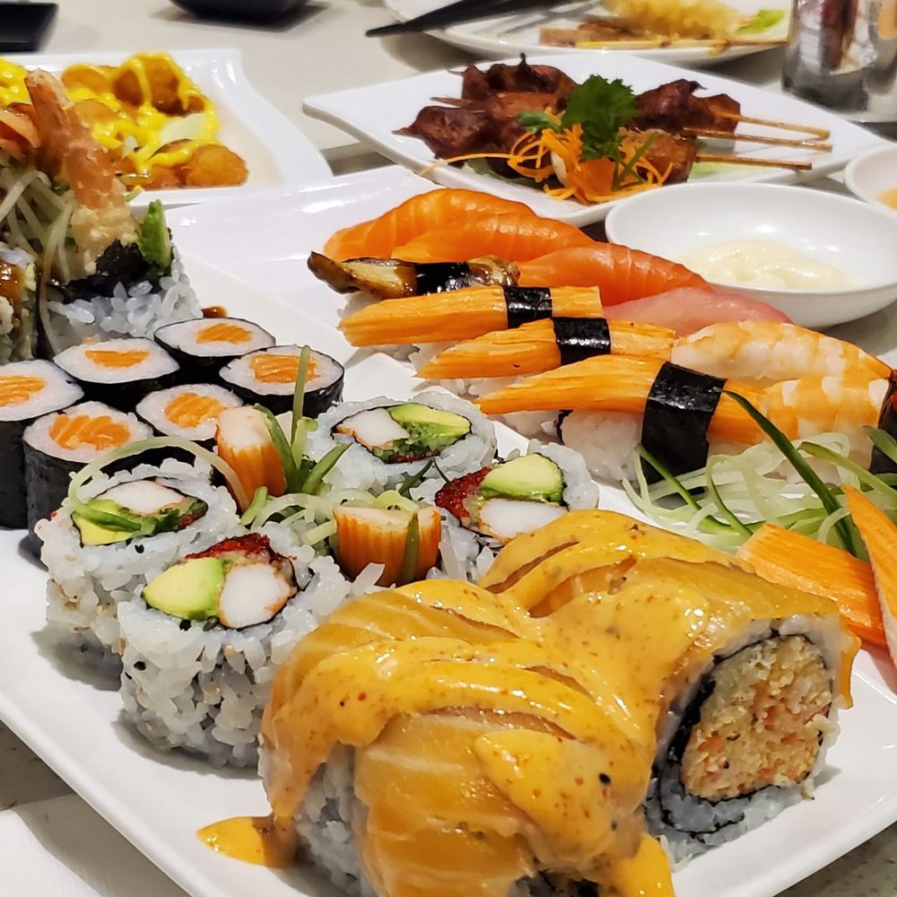 Moon Sushi - Japanese Near Me - Mississauga, Ontario