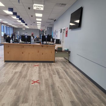 Mascoutah DMV - Departments of Motor Vehicles Near Me - Mascoutah, Illinois Mascoutah DMV - Departments of Motor Vehicles Near Me - Mascoutah, Illinois