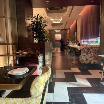 Cino - Italian Near Me - Honolulu, Hawaii