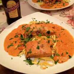 Zucchero - Salmon fettuccine.