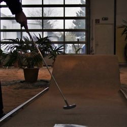 Indoor Minigolf Center - Schlag ist ausgeführt und .... ???
