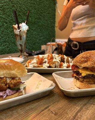 Crazy Good Kitchen by null