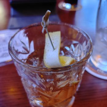 Six Arms - Pubs Near Me - Seattle, Washington Six Arms - Pubs Near Me - Seattle, Washington