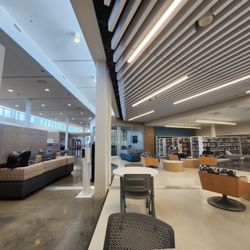 Henington-Alief Regional Library - Sitting area