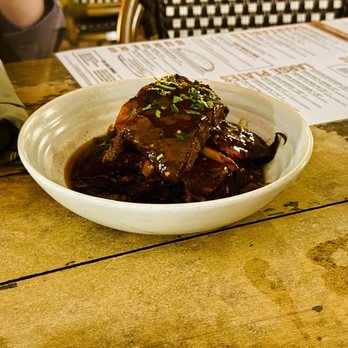 Ardsley Station - Wine Bars Near Me - Savannah, Georgia