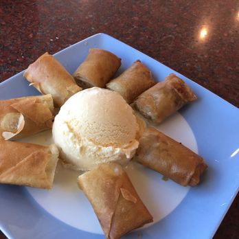 Golden Pho - Banana rolls w/vanilla ice cream - Vietnamese Near Me - Kaneohe, Hawaii Golden Pho - Banana rolls w/vanilla ice cream - Vietnamese Near Me - Kaneohe, Hawaii