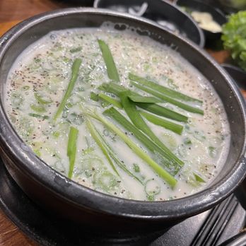 Hanyang Jokbal - Pork soup - Korean Near Me - Toronto, Ontario Hanyang Jokbal - Pork soup - Korean Near Me - Toronto, Ontario