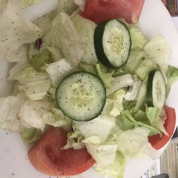 Ocean Pizza Restaurant - House salad - Pizza Near Me - New London, Connecticut Ocean Pizza Restaurant - House salad - Pizza Near Me - New London, Connecticut