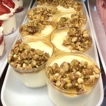 Bis La Boulange - Pâtisserie - Bakeries Near Me - Riviere-Du-Loup, Quebec
