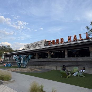 Center Bar - Bars Near Me - Atlanta, Georgia