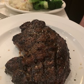 Becco - Ribeye with mashed and broccoli - Italian Near Me - New York, New York