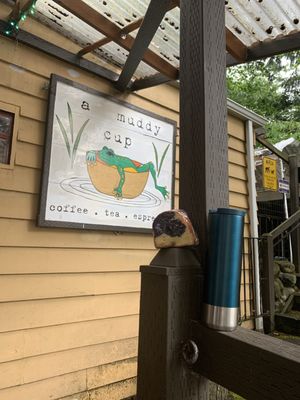 A Muddy Cup Cafe' & Roastery by null