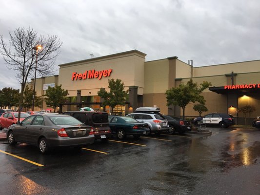 Fred Meyer by null
