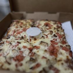Jet's Pizza