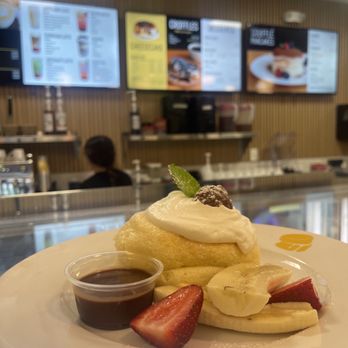 Fluffy Fluffy Dessert Cafe - Desserts Near Me - Orlando, Florida Fluffy Fluffy Dessert Cafe - Desserts Near Me - Orlando, Florida