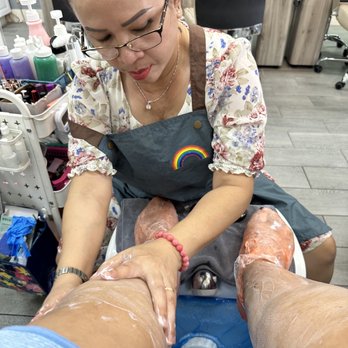 Eagle Nails Salon - Nail Salons Near Me - Kaneohe, Hawaii