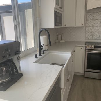 Luxurious Stone - This entire counter is all one slab, no cuts at the center of the sink needed. - Countertop Installation Near Me - Hayward, California