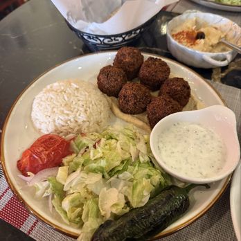 El Turco Grill - Falafel Platter - Mediterranean Near Me - Hackensack, New Jersey