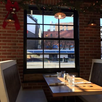 Phebe's - Very nice decoration - American Near Me - New York, New York Phebe's - Very nice decoration - American Near Me - New York, New York