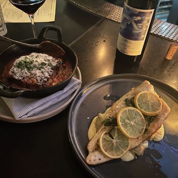 Siena Tavern - Italian Near Me - Chicago, Illinois