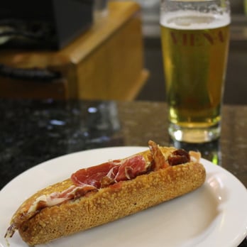 Viena - Coffee & Tea Near Me - Barcelona, B Viena - Coffee & Tea Near Me - Barcelona, B