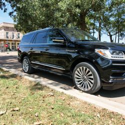 LeFleur Limousines