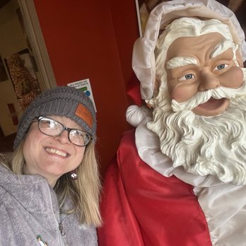 Taki's Restaurant - Santa and I just inside their restaurant! - Diners Near Me - Buffalo, New York