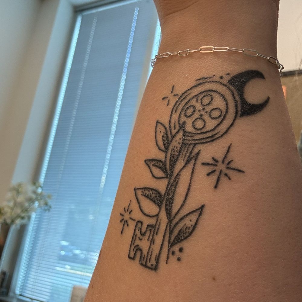 Naked Art Tattoo - Coraline key - Tattoo Near Me - Odenton, Maryland