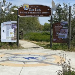 San Luis National Wildlife Refuge - Entrance to the visitors center