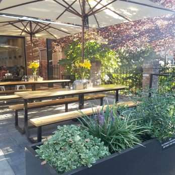 Sibling by Pushkin's - Beautiful courtyard - New American Near Me - Sacramento, California Sibling by Pushkin's - Beautiful courtyard - New American Near Me - Sacramento, California