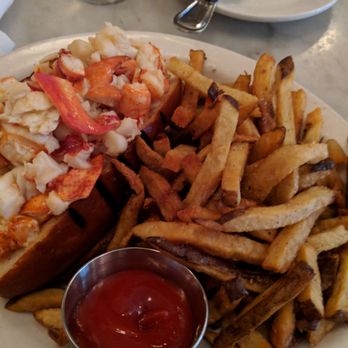 Neptune Oyster - Warm butter lobster roll with fries. - Seafood Near Me - Boston, Massachusetts Neptune Oyster - Warm butter lobster roll with fries. - Seafood Near Me - Boston, Massachusetts