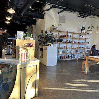 Prince Coffee - Cozy inside - Coffee & Tea Near Me - Portland, Oregon Prince Coffee - Cozy inside - Coffee & Tea Near Me - Portland, Oregon