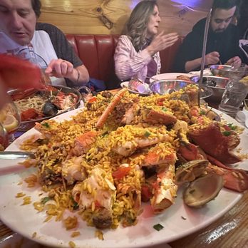 Sammys Fish Box - Seafood paella - Seafood Near Me - Bronx, New York Sammys Fish Box - Seafood paella - Seafood Near Me - Bronx, New York