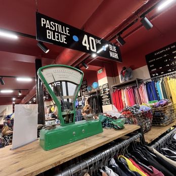 Kilo Shop - Their discounted items - Thrift Stores Near Me - Paris, 75
