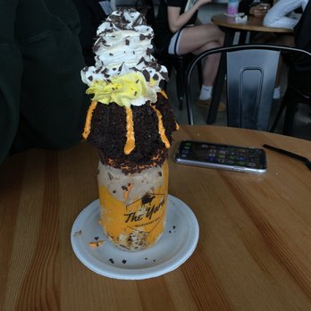 The Yard Milkshake Bar - Peanut butter bliss - Ice Cream & Frozen Yogurt Near Me - Vancouver, Washington